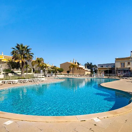 Ponta Grande - Dourada Албуфейра