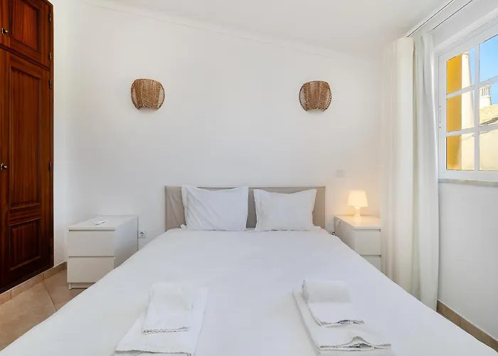 فيلة Ponta Grande - Dourada