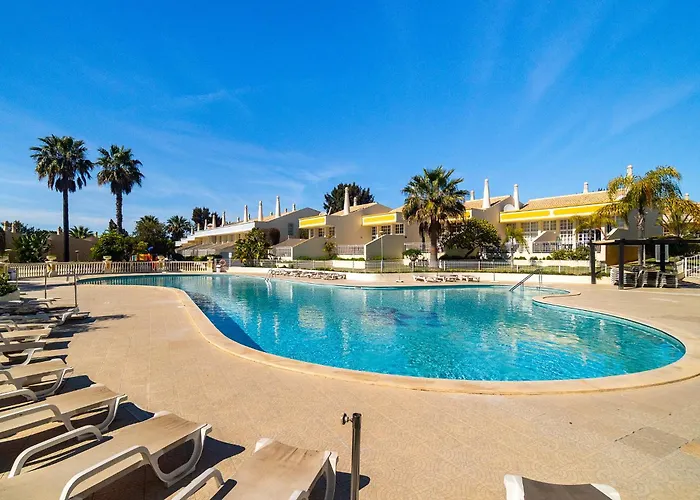 Ponta Grande - Dourada فيلة