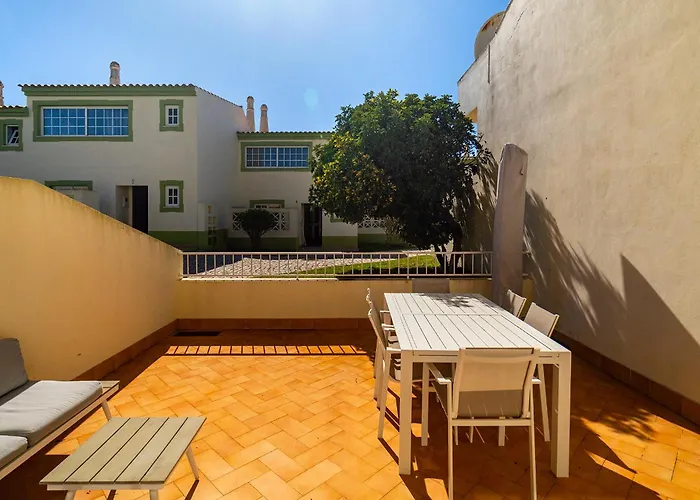 فيلة Ponta Grande - Dourada *