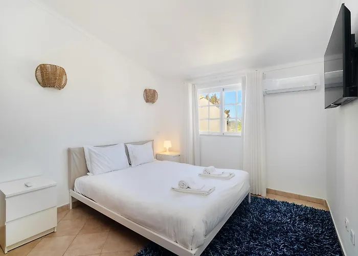 Ponta Grande - Dourada البوفيرا